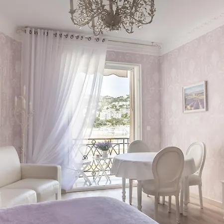 Palais Miramar Imperial Croisette Апартаменты